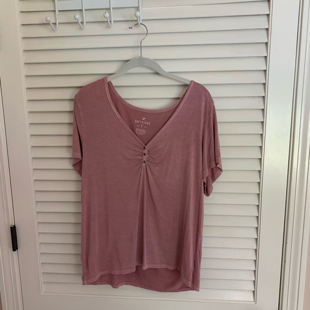 American eagle short sleeve t shirt